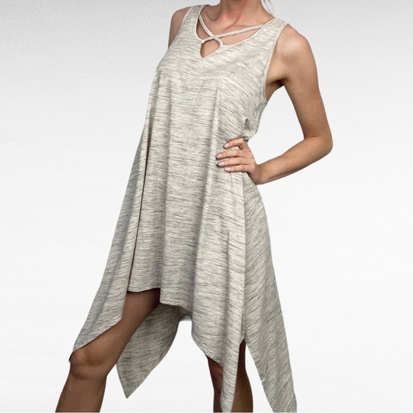 Umgee USA | Heather Taupe Beige Sleeveless Criss Cross Asymmetric Tunic Dress - Picture 1 of 7